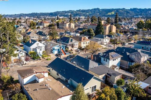 841 58th St, Oakland CA  94608-1403 exterior