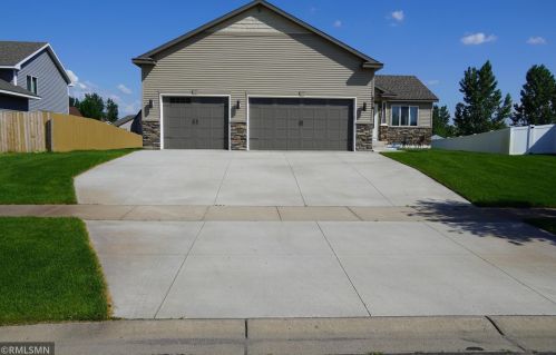 4314 89th St, Monticello, MN 55362-3380