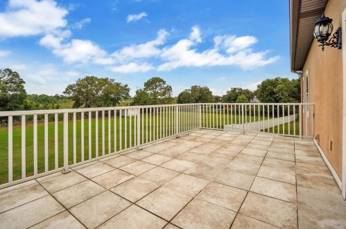 8340 Pinecone Dr, Lakeland FL  33809-1632 exterior