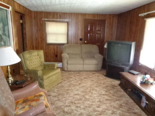 15023 Sunrise Cir, Mountain, WI 54149-9456