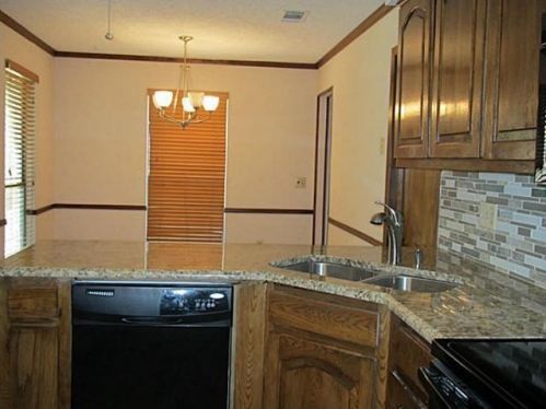 2201 Covered Wagon Dr, Plano TX  75074-2757 exterior