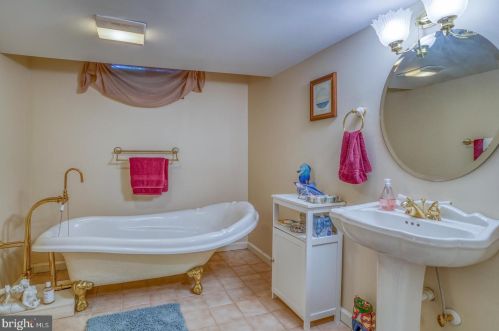 34 Shinnecock Rd, Dover DE  19904-9433 exterior