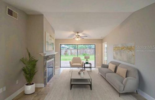 3127 Curry Woods Cir, Orlando, FL 32822-7884