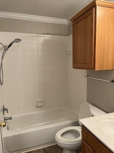 10700 Beard Ave, Austin TX  78748-3921 exterior