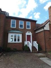 2420 Meadows Lndg, Chesapeake VA  23321-3732 exterior