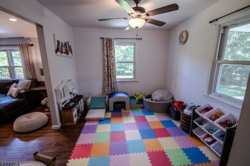 14 Jackie Dr, Hackettstown NJ  07840-5628 exterior