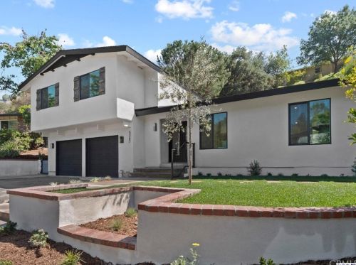 5267 Gould Ave, La Canada CA  91011-2443 exterior