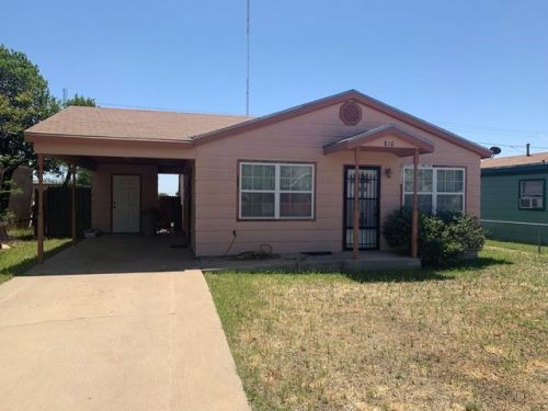 810 Odessa St, Odessa, TX 79761-6961