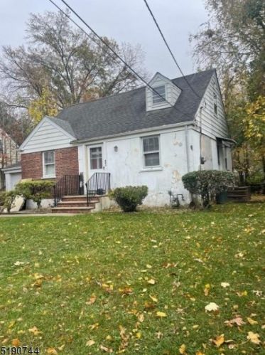 441 Brooklawn Ave, Roselle NJ  07203-2569 exterior