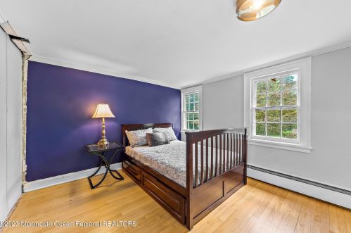 904 Sycamore Ave, Tinton Falls NJ 07724-3132 exterior