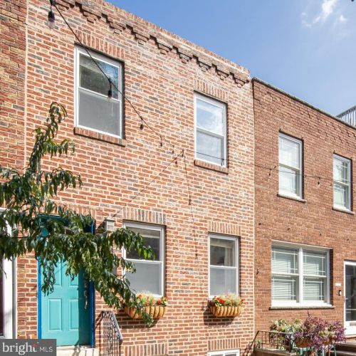 811 Judson St, Philadelphia PA  19130-1921 exterior