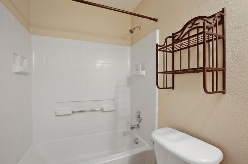 4854 Waterford Dr, Fort Worth TX  76179-4162 exterior