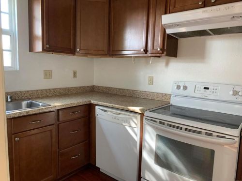 1147 D Ave, National City, CA 91950-3438
