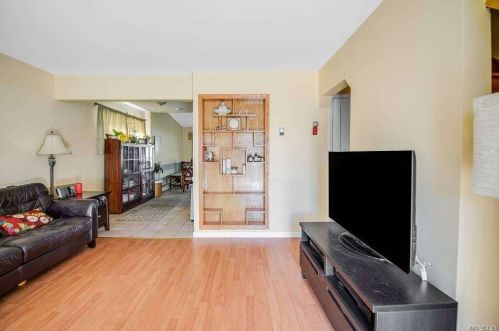 2327 Adolfo Pl, Westbury, NY 11590-6001
