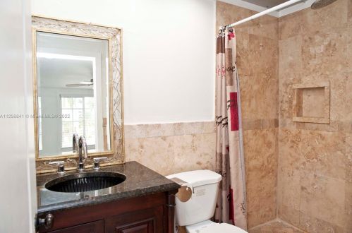 219 17 Ave, Hollywood FL 33020-2844 exterior