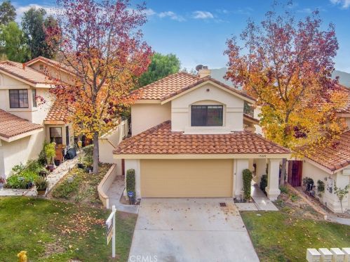 15628 Carrousel Dr, Santa Clarita, CA 91387-4435