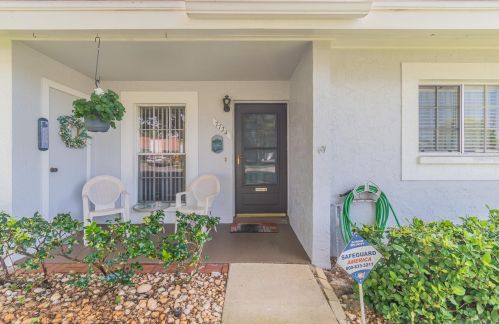 7724 Danube Dr, Port Richey, FL 34667-2371
