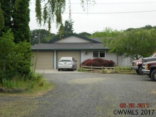 450 Kees St, Lebanon, OR 97355-2439