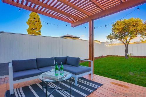 3065 Greyling Dr, San Diego CA  92123-2937 exterior