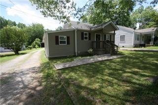 813 Grundy St, Tullahoma, TN 37388-2633