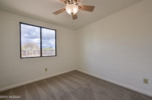 6665 Mary Dr, Tucson AZ 85730-2038 exterior