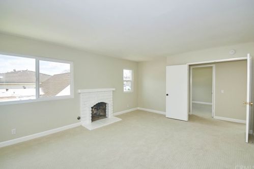 1527 Alexis Ave, Anaheim CA 92802-1326 exterior