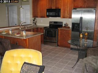 3017 Apple Ct, Antioch, CA 94509-5227