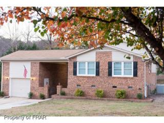 5706 Grampian Ct, Fayetteville, NC 28304-2009