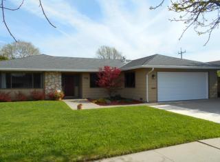 1238 Pasatiempo Way, Salinas, CA 93901-1726