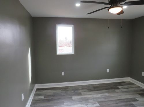 4607 Clubvue Dr, Pittsburgh PA  15236-4803 exterior