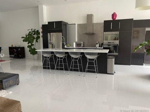 14924 15th St, Hollywood, FL 33027-2336