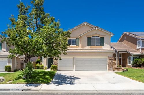 27543 Courtview Dr, Santa Clarita, CA 91354-1601