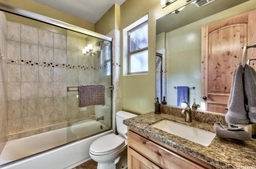 1393 Wildwood Ave, South Lake Tahoe CA  96150-8621 exterior