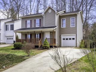 47 Royal Oaks Dr, Oak Park, NC 28704-9554