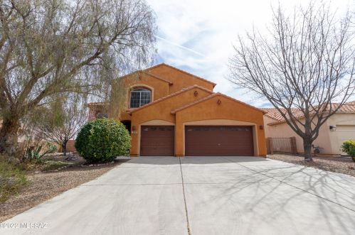 367 Via Capri, Nogales, AZ 85648-1687