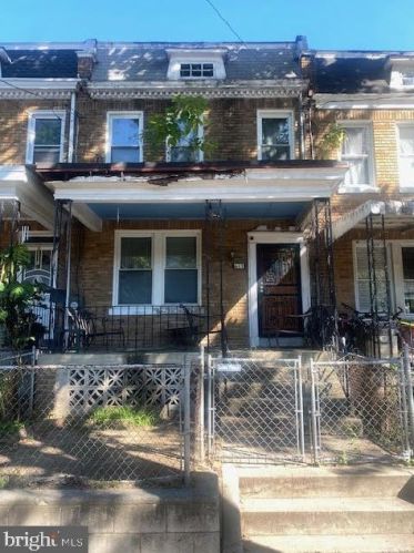 617 Longfellow St, Washington, DC 20011-3015