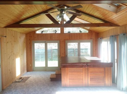 151 Thorndale Dr, Beaver Falls, PA 15010-1729
