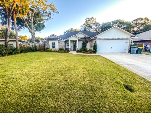 334 Wheeler St, Fort Walton Beach, FL 32548-5762