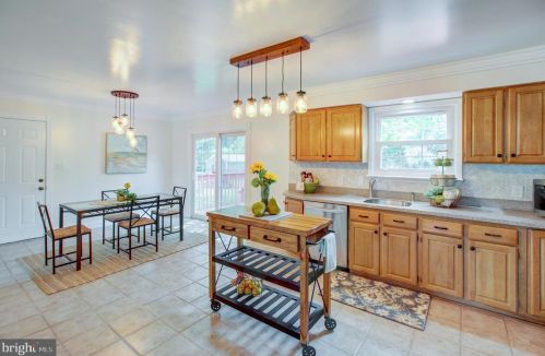 7 Zelley Ave, Trenton NJ  08620-2321 exterior