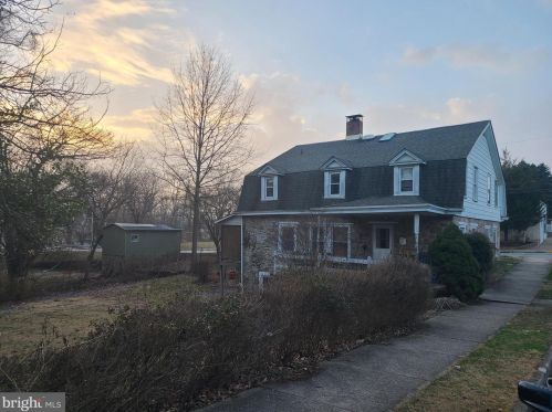 155 Willow St, Kennett Sq, PA 19348-2928