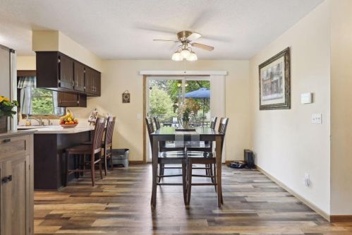 1312 Bilmar Ave, New Johannesburg WI  54017-2302 exterior