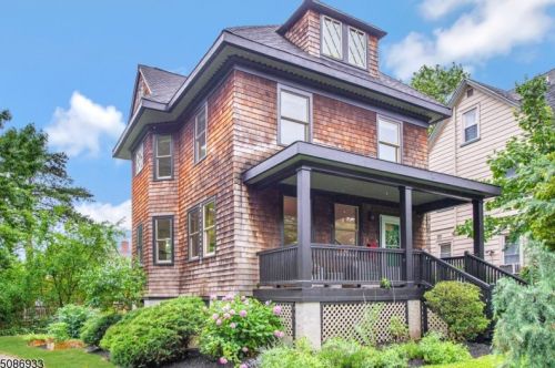 52 Clark St, Glen Ridge NJ  07028-2208 exterior