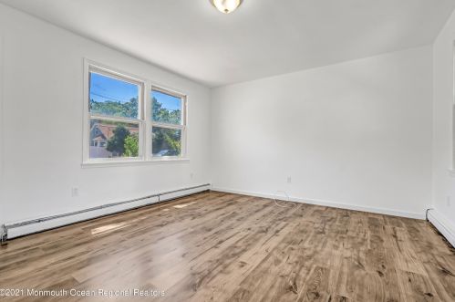 462 Vine St, Bricktown NJ  08723-6243 exterior