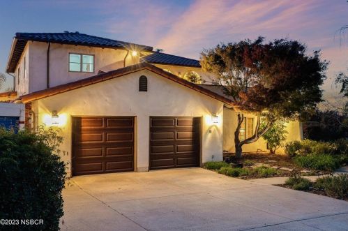 2114 Fallen Leaf Dr, Santa Maria CA  93455-5733 exterior