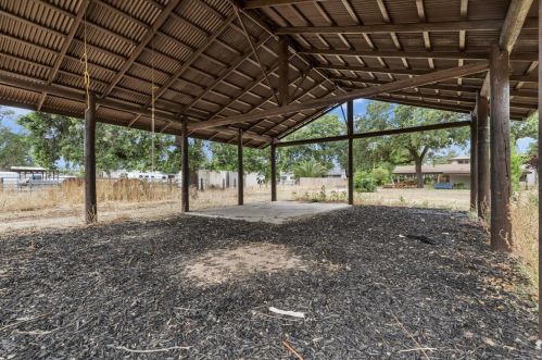 740 K St, Rio Linda CA  95673-3446 exterior