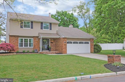 14 Maybrook Ave, Auburn NJ  08085-9703 exterior