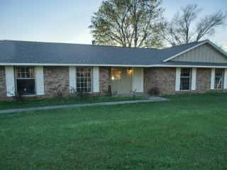 315 Sandy Run Rd, Hattiesburg MS  39402-8902 exterior