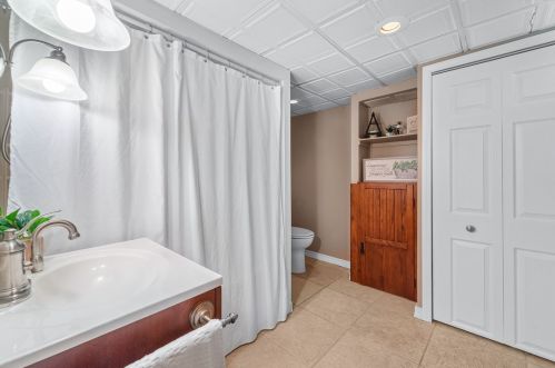 1712 Morningside Ave, Pittsburgh PA 15206-1152 exterior