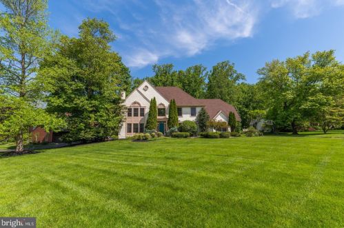 95 Hogan Ln, Prospectville, PA 19002-5240