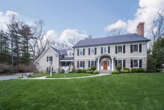 41 Hancock Ln, Tokeneke, CT 06820-2511